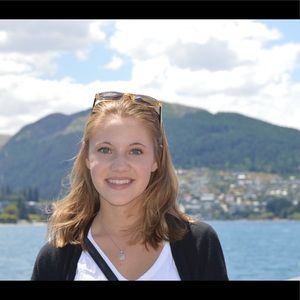 Meet your Posher, Savannah